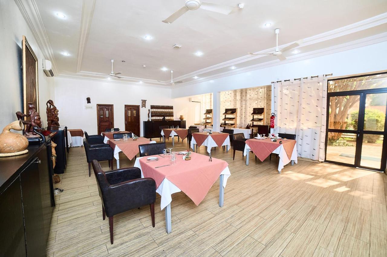 Dunia Hotel Bamako Centre Εξωτερικό φωτογραφία
