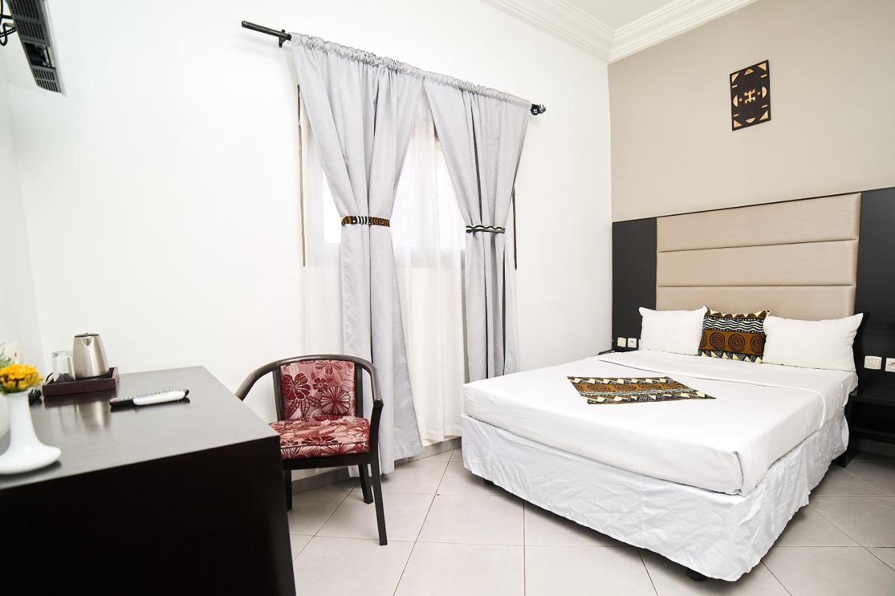 Dunia Hotel Bamako Centre Εξωτερικό φωτογραφία